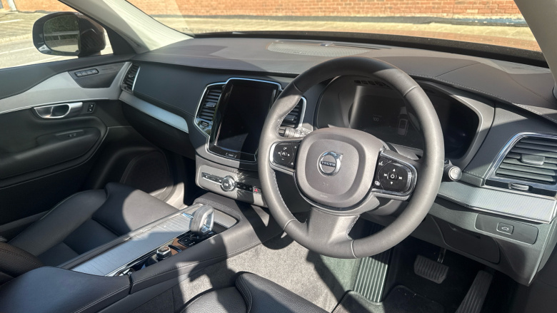 Volvo XC90 2.0 B5D [235] Plus Dark 5dr AWD Geartronic Diesel Estate